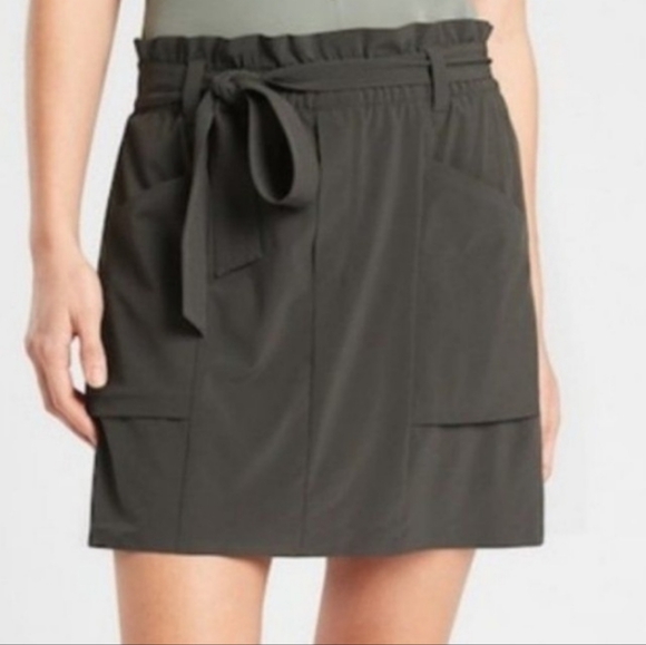 Athleta Dresses & Skirts - Athleta Arbor Olive Skyline Skort Women Paper bag Waist Belt Skirt Green Size 12
